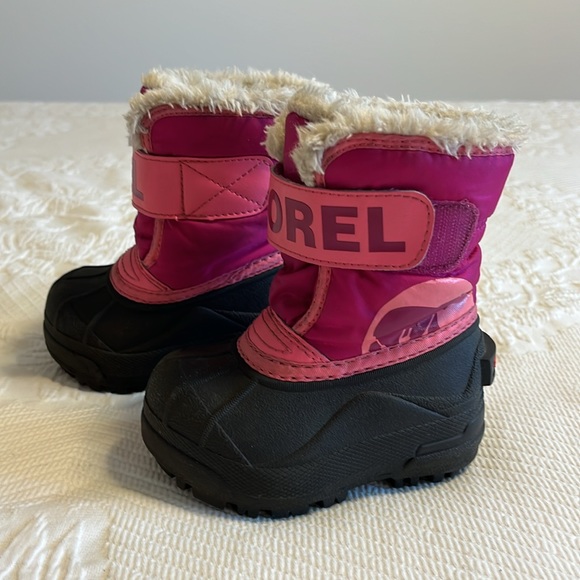 Sorel Snow Commander winter boots, toddler, pink/black, faux fur, little kids 5 - Picture 2 of 9